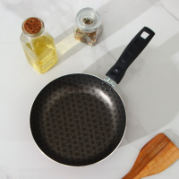 Сковорода &laquo;Хозяюшка&raquo;, d=20 см, съёмная ручка, антипригарное покрытие, цвет бордовый