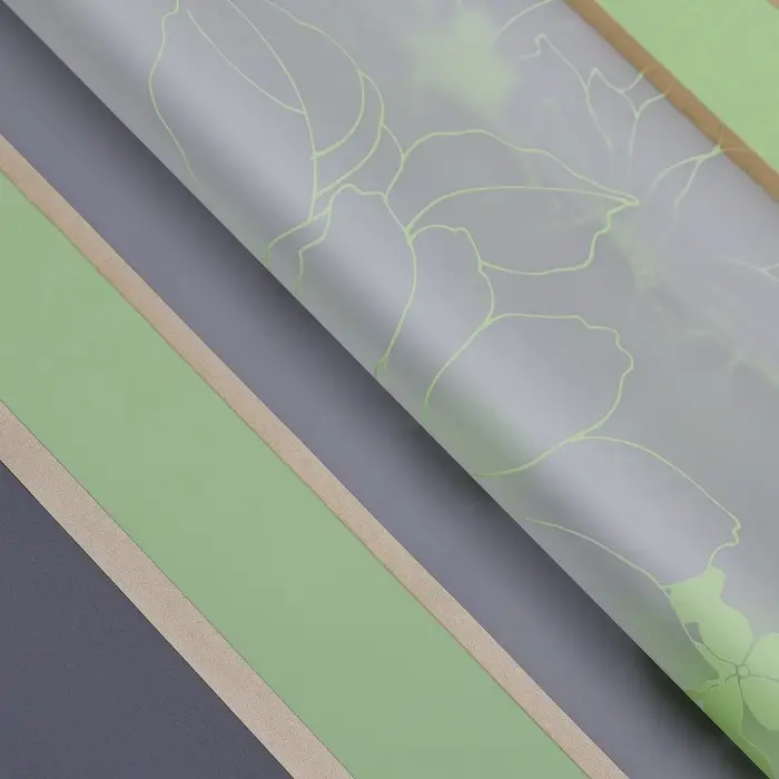 Пленка для цветов матовая, &laquo;Цветы с каймой&raquo;, 58&times;58 см, зелёный