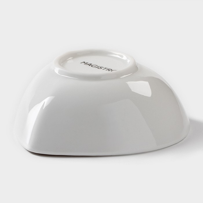 Соусник фарфоровый Magistro &laquo;Сердце Бланш&raquo;, 80 мл, цвет белый