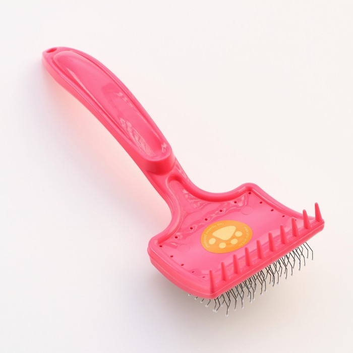 Щётка - пуходёрка средняя жесткая с каплями, основание 59 х 49 мм, розовая