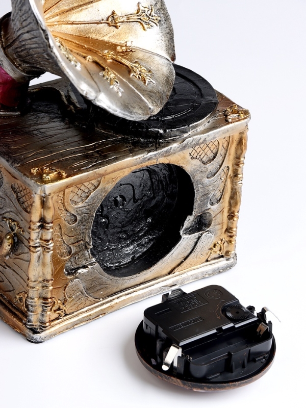 Часы настольные интерьерные, &laquo;Граммофон&raquo;, на батарейках, 15.5&times;9.5&times;24.5 см, d-7 см