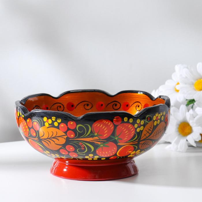 Салатник, резной, 15-16&times;7 см, хохлома