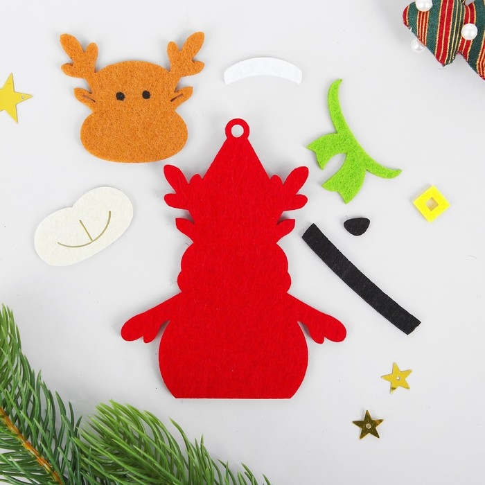 Набор для творчества - создай ёлочное украшение из фетра &laquo;Новогодний олень в шарфике&raquo;