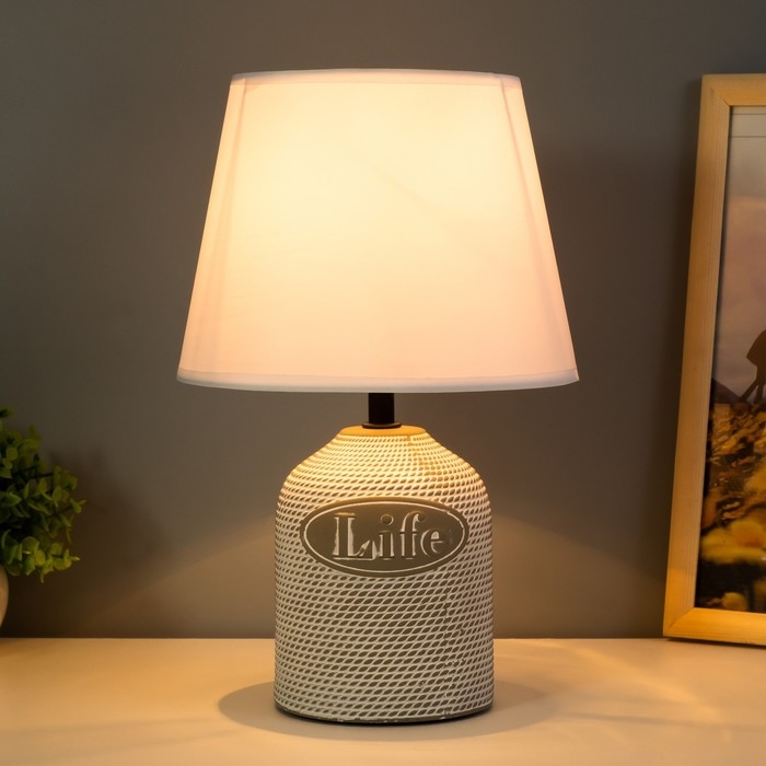 Настольная лампа "Бенефит" E14 40Вт коричневый 20х20х31 см RISALUX