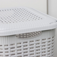 Корзина бельевая с крышкой, 30 л, 37&times;26&times;46,5 см, цвет МИКС