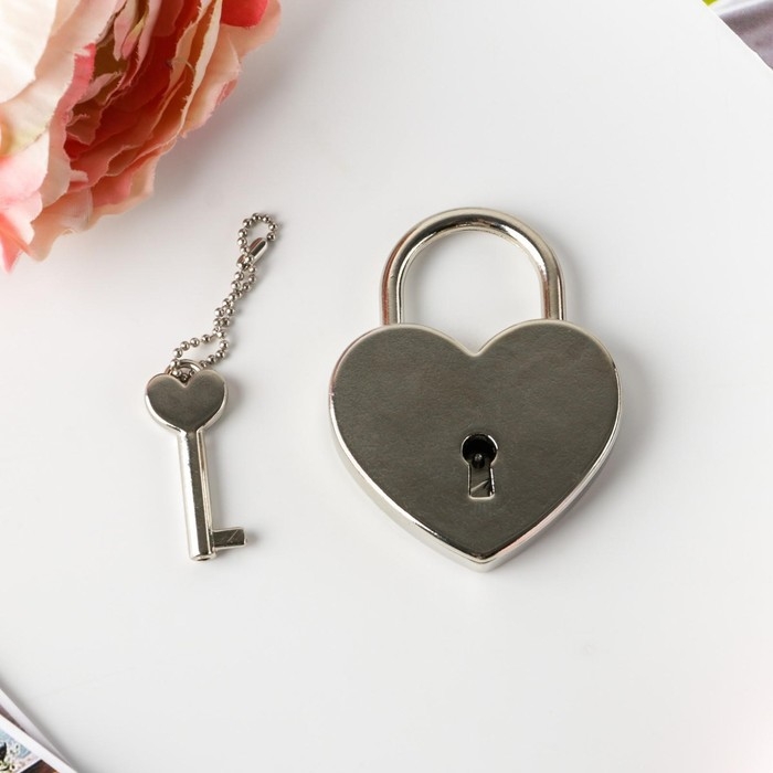 Замок свадебный с ключом &laquo;Вместе навсегда&raquo;.