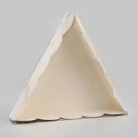 Коробка для печенья, белая, треугольная 18&times;18&times;4 см