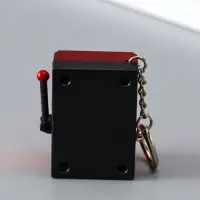 Брелок пластик "Игровой автомат - казино" красный 2,7х3,4х5 см