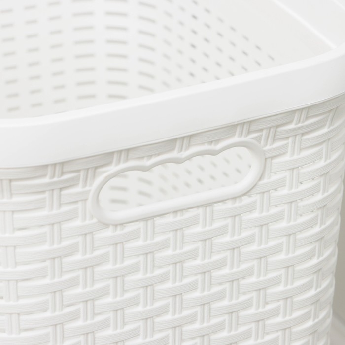 Корзина бельевая с крышкой &laquo;Ротанг&raquo;, 40 л, 37&times;29&times;48 см, цвет белый