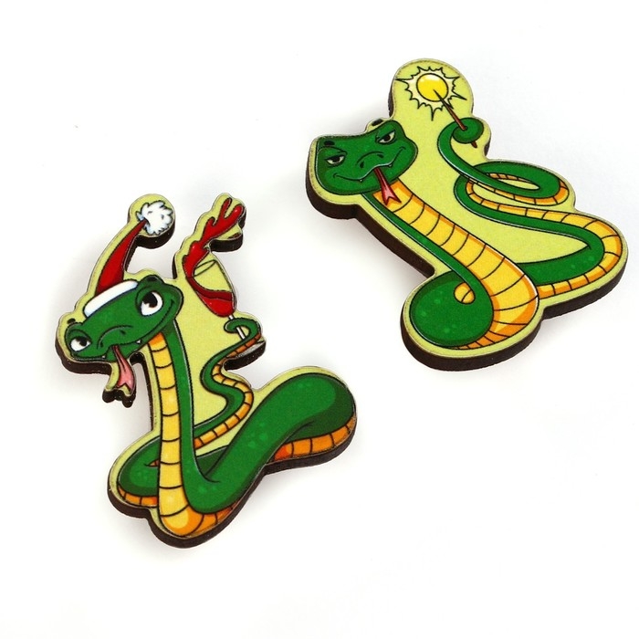 Значки новогодние &laquo;Новый год: две змейки&raquo;, набор, 2 шт