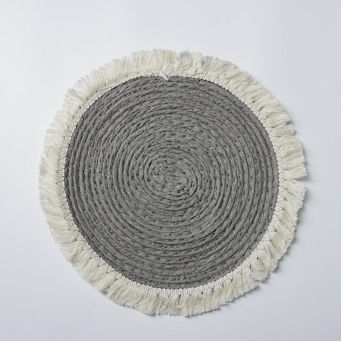 Салфетка сервировочная на стол Доляна &laquo;Бахрома&raquo;, d=25 см, цвет серый