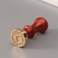 Печать для сургуча с пластиковой ручкой "Венок с буквой Y" 2,5х2,5х6,3 см