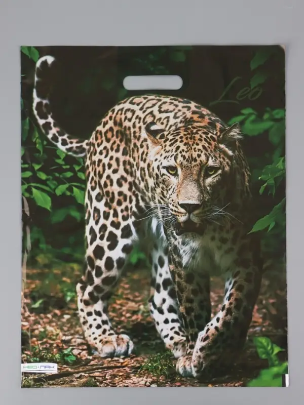 Пакет "Леопард, полиэтиленовый с вырубной ручкой 41х51 см, 80 мкм
