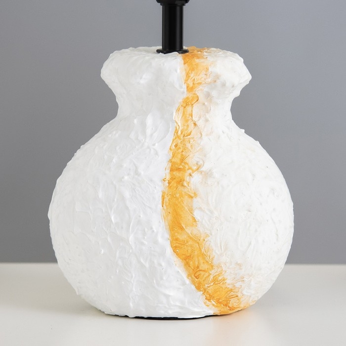 Настольная лампа "Алатея" Е14 40Вт бело-бежевый 20х20х33 см RISALUX