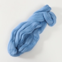 Шерсть для валяния 100% полутонкая шерсть 50 гр (015 голубой)