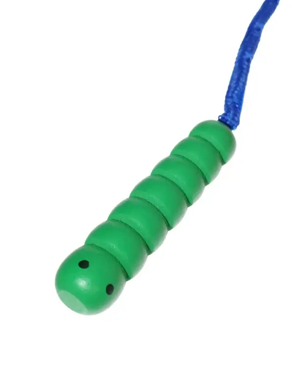 Шнуровка для  малышей древянная