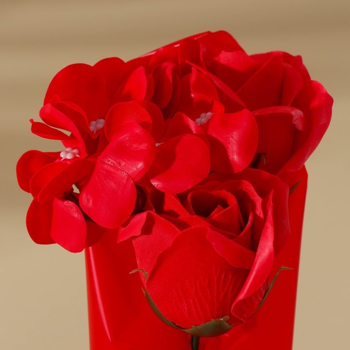 Подарочный набор косметики &laquo;Весна&raquo;, мыло лепестковое, ЧИСТОЕ СЧАСТЬЕ