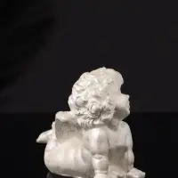 Фигура "Ангел лежит на животе" перламутр, 8х7х5 см