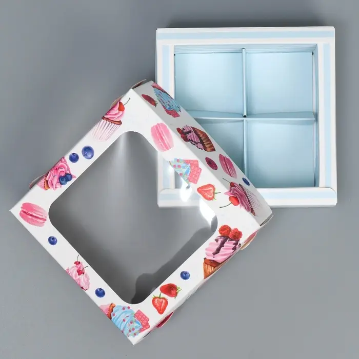 Коробка для конфет, кондитерская упаковка, 4 ячейки, &laquo;Для тебя&raquo;, 10.5 х 10.5 х 3.5 см