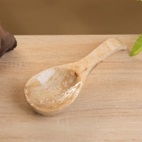 Подставка под ложку "Пряник" дерево манго 25,5х9х3,8 см