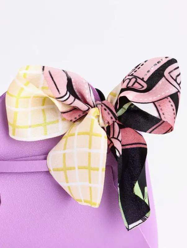 Кожанная подарочная сумочка 13 х12 х 5,5 см сиреневая