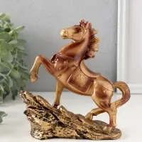 Сувенир полистоун "Рыцарский конь на скале" под бронзу 15,5х6х16 см