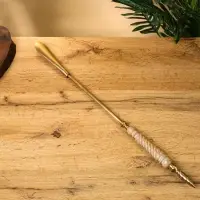 Ложка для обуви "Еловая шишка" латунь, манговое дерево 56 см