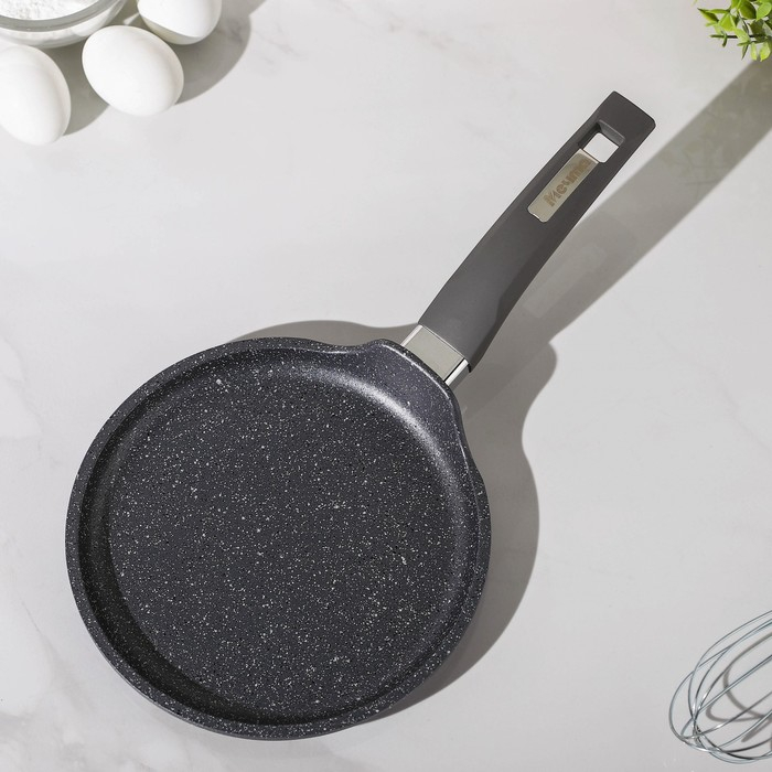 Сковорода блинная &laquo;Гранит&raquo;, d=20 см, пластиковая ручка, антипригарное покрытие, цвет серый