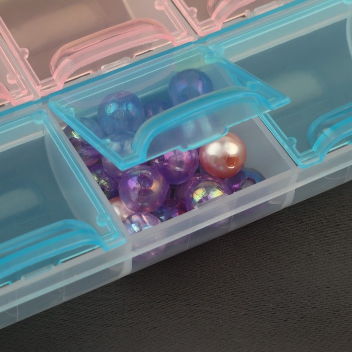 Органайзер для рукоделия, 21 отделение, 21,5 &times; 10,5 &times; 2 см, цвет МИКС