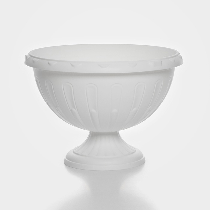 Кашпо уличное на ножке &laquo;Джулия&raquo;, 8 л, цвет белый