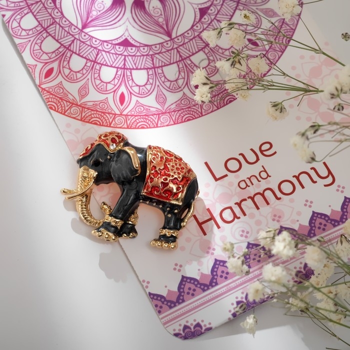 Брошь &laquo;Слон индийский&raquo;, цвет красно-серый в золоте