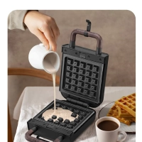 Вафельница электрическая для бельгийских вафель КТ-3652