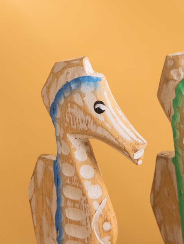 Сувенир &laquo;Морские коньки&raquo;, 25&times;15&times;21 см, дерево, разноцветный