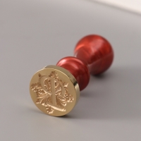 Печать для сургуча с пластиковой ручкой "Буква P на вензеле" 2,5х2,5х6,3см