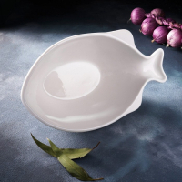 Салатник фарфоровый Magistro &laquo;Рыбка&raquo;, 2 л, 31&times;17&times;10,5 см, цвет белый