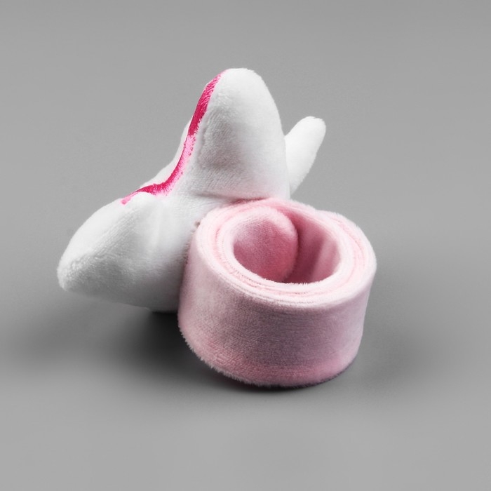 Игольница на браслете Единорог&raquo;, 23 &times; 8 см, цвет розовый