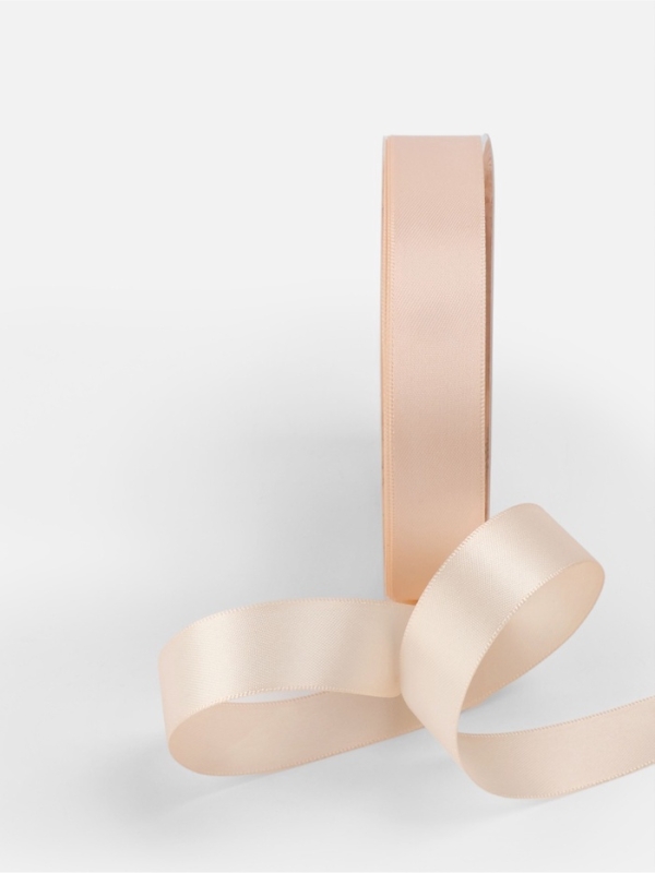 Лента атласная двухсторонняя №112 20мм*25&plusmn;1м айвори TR