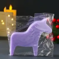 Свеча новогодняя "Лошадка" 10,5х10 см, фиолетовый