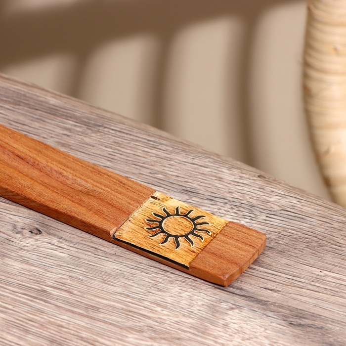 Подставка под благовония "Солнце" дерево бакаян, рог 25 см