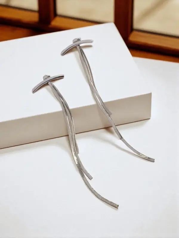 Серьги висячие &laquo;Дуга&raquo; водопад, цвет серебро, 11 см