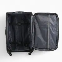 Чемодан 28", Текст, 47*29*77, отд на молнии, 2 нар/карм, увелич, код замок, 4 колеса, черный   10872