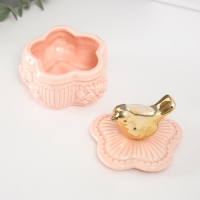 Шкатулка керамика "Птичка на цветке прованс" розовая 8,5х8,5х9,2 см