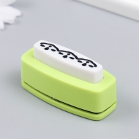 Фигурный дырокол края "Рукоделие" Узор №017 JF-829 6,8х3,0х3.2 см