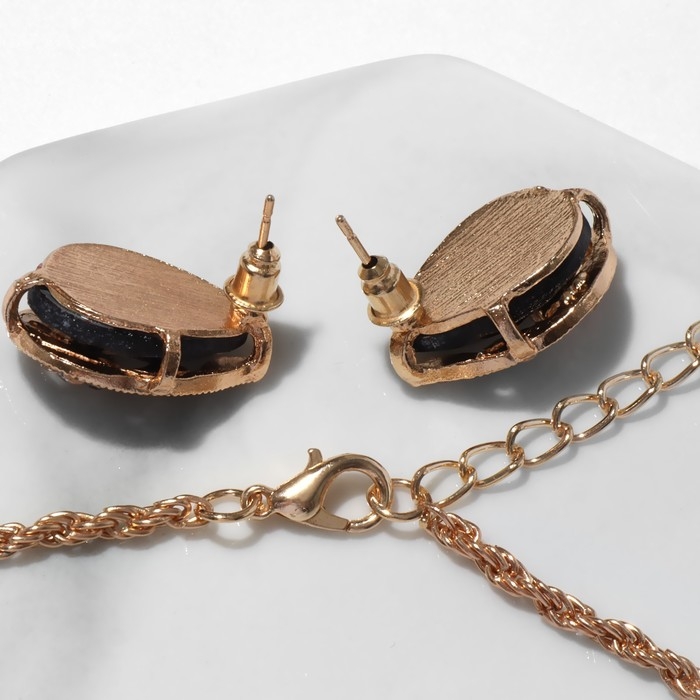 Гарнитур 3 предмета: серьги, кулон, кольцо &laquo;Капли&raquo;, цвет чёрно-белый в золоте, 40см