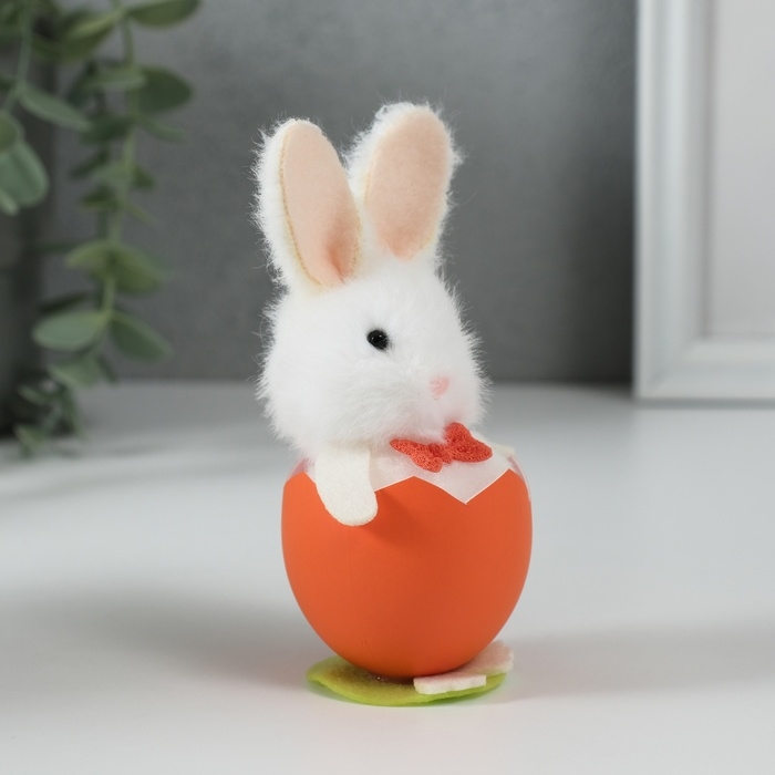 Сувенир "Зайка в скорлупе" 5,2х5,2х12,2 см
