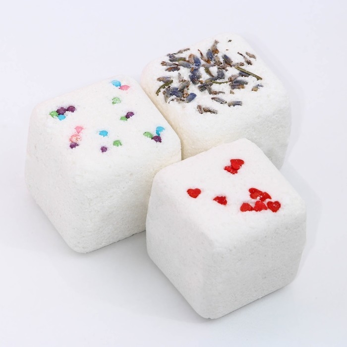 Подарочный набор косметики &laquo;Самой лучшей!&raquo;, бомбочки для ванны с добавками 3 х 65 г, ЧИСТОЕ СЧАСТЬЕ