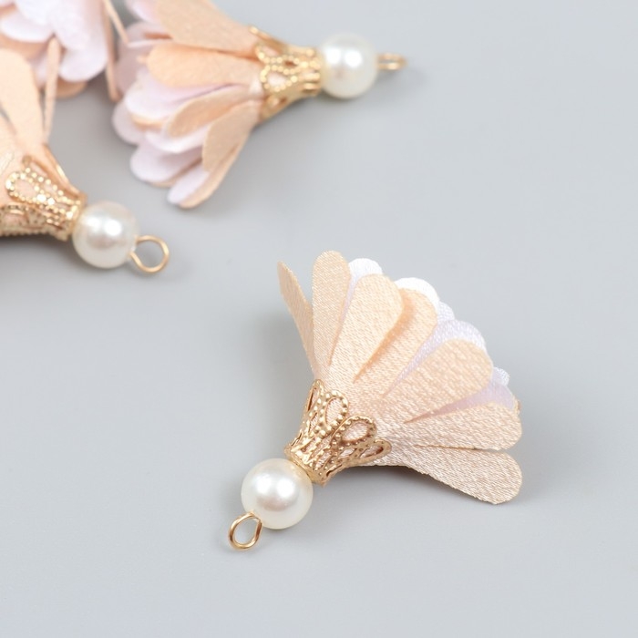 Декор текстиль "Цветок 2 цвета с жемчужиной. Телесный и белый" набор 6 шт 3 см