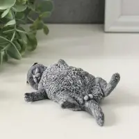 Сувенир "Кот лежит на спине" 3 см