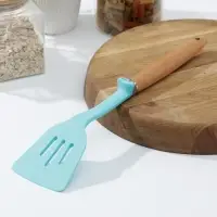 Лопатка с прорезями Доляна &laquo;Лагуна&raquo;, 29 см, цвет голубой