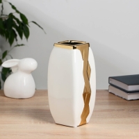 Керамическая ваза декоративная настольная &laquo;Эстер&raquo;, для цветов, сухоцветов, 22 см, белый